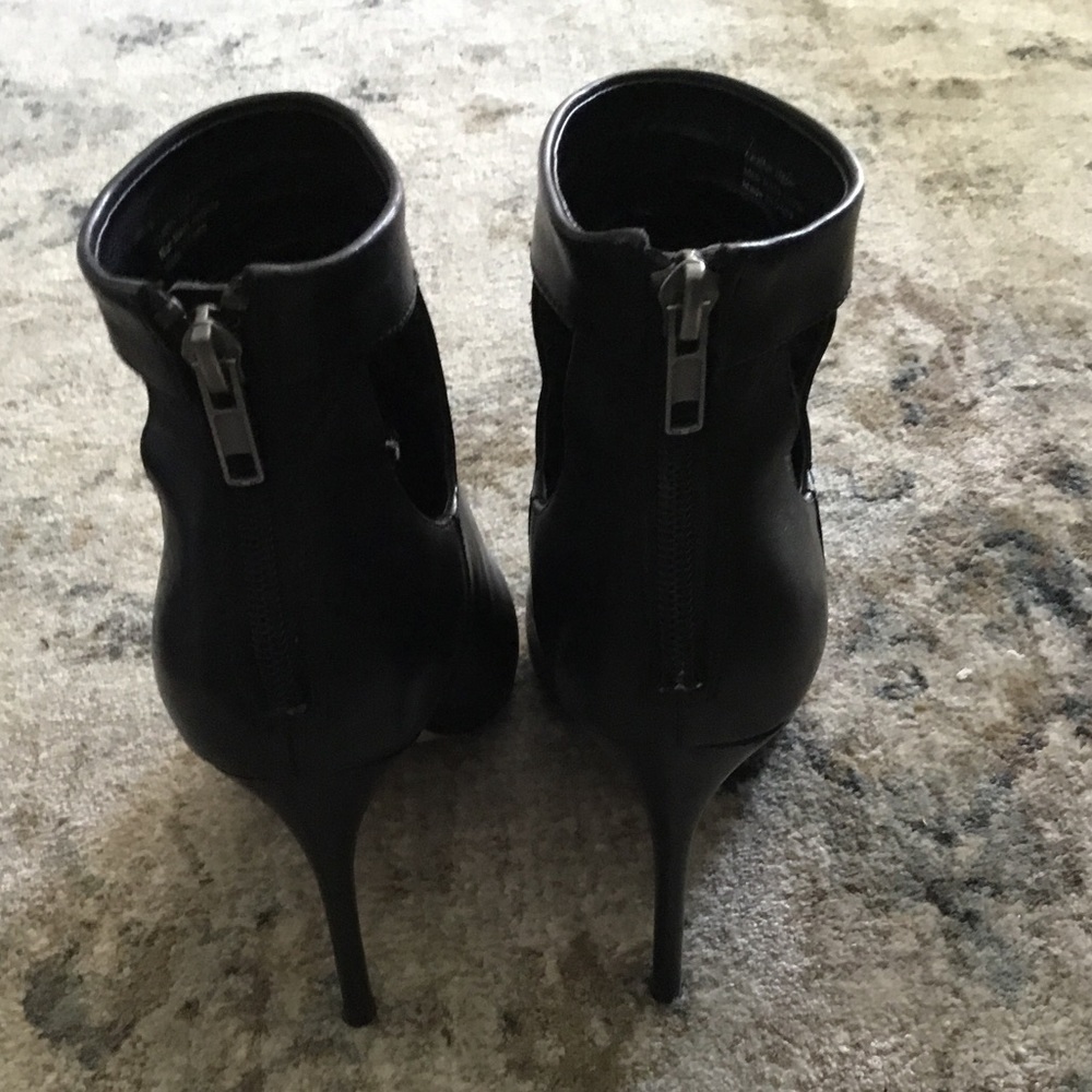 Nice Stylish Leather Booties - image 3